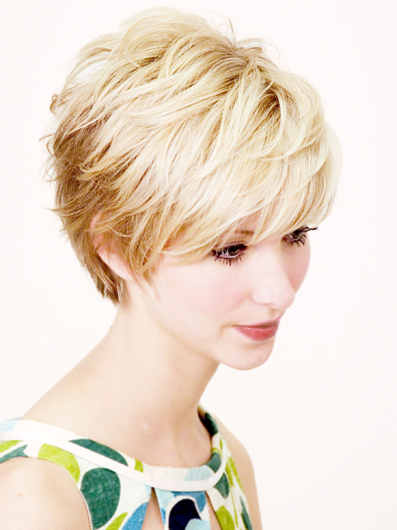Short blonde - Easy to care for.